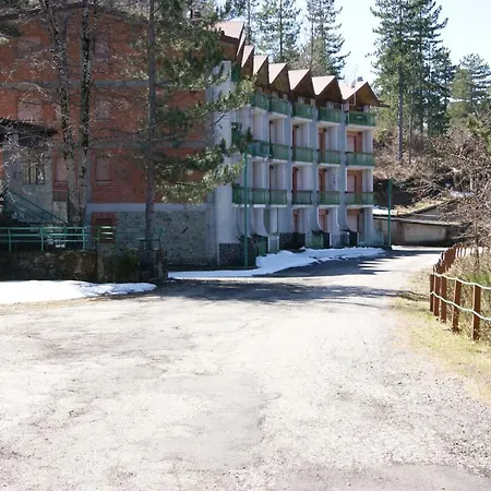 Villaggio Palumbo Sila - Ferienhaus Cotronei